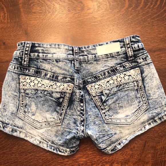 Daytrip | Shorts | Daytrip Scorpio Size 